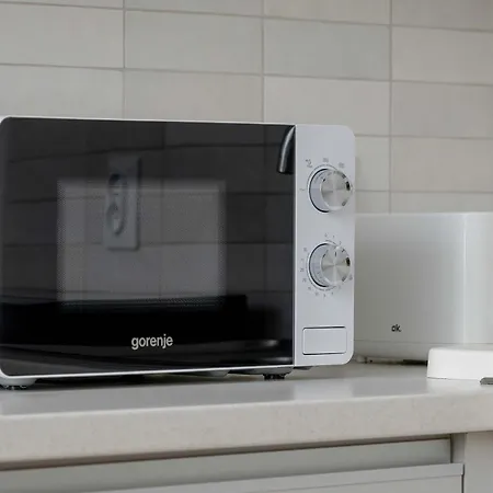 Apartment Jasne Blisko Zamku Na Wawelu W Krakowie By Renters Krakau